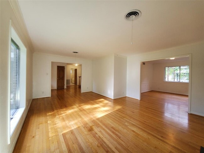 Building Photo - 6409 Edloe St