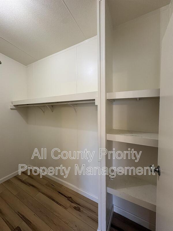 Building Photo - 1916 NC Hwy 210