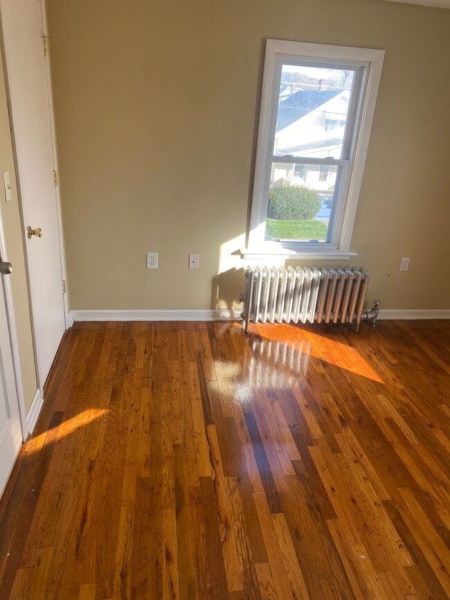 Building Photo - 9 High St