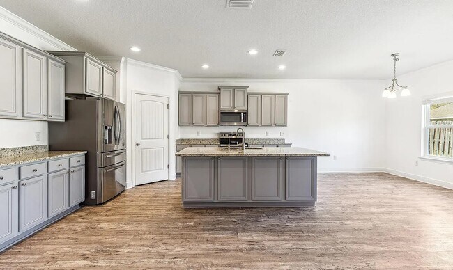 Building Photo - 231 Conner Cir