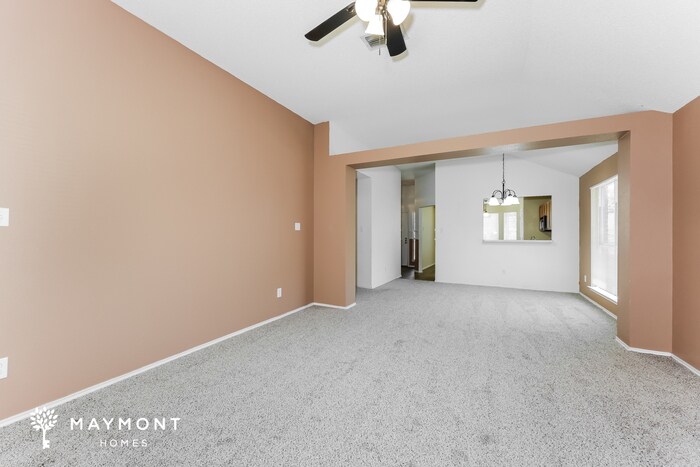 Building Photo - 408 Red Bud Ln
