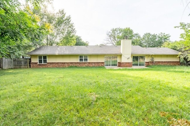 Building Photo - 6717 S Louisville Ave
