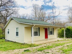 Building Photo - 3109 Joyce Ave
