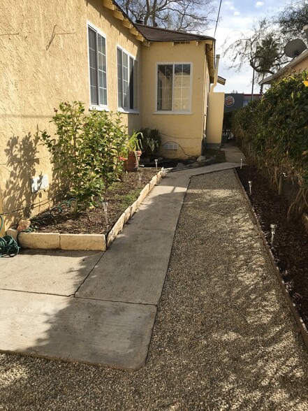 Private Backyard Angle 2 - 10857 Jefferson Blvd