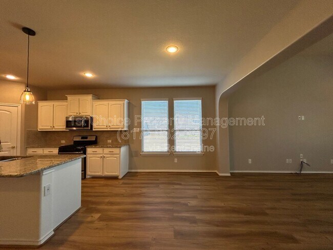 Building Photo - 15736 Barton Ridge Dr