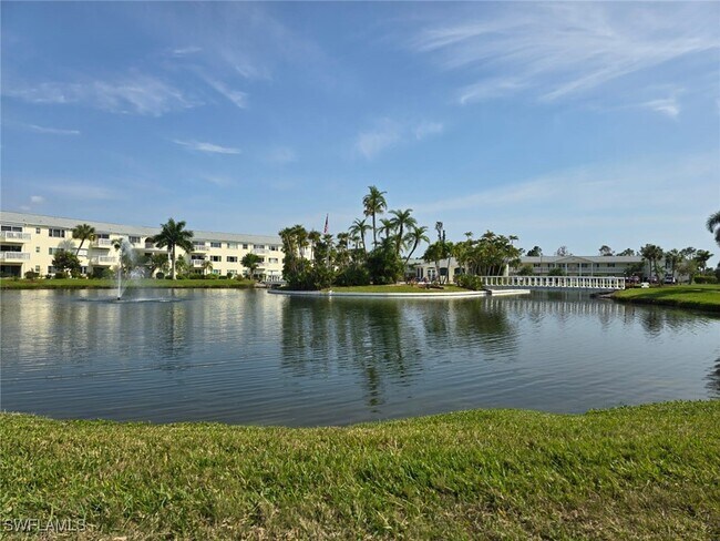 Building Photo - 13511 Stratford Pl Cir
