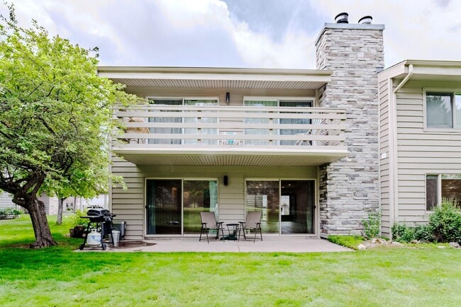 Building Photo - 14913 CO-82