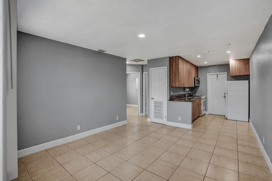 Living Room & Kitchen - 778 SW 2nd Ave