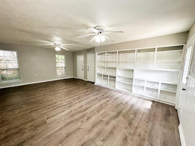Building Photo - 6461 Danbury Ln