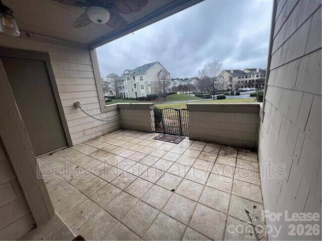 Building Photo - 18817 Nautical Dr