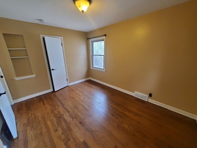 Building Photo - 3 Bedroom Single Family Glendale Home