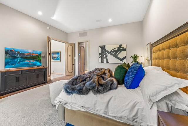 Building Photo - 20 Vía Condotti