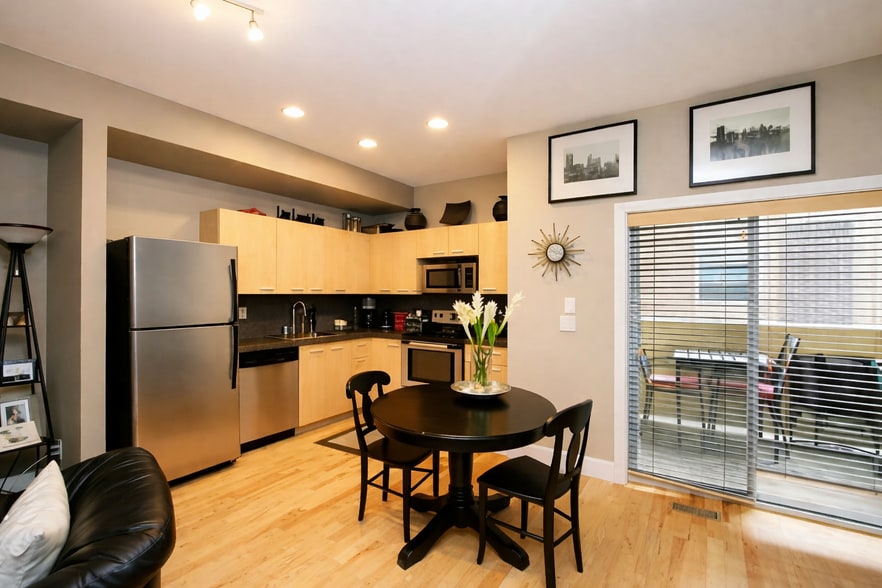 Kitchen - 3342 Tejon St