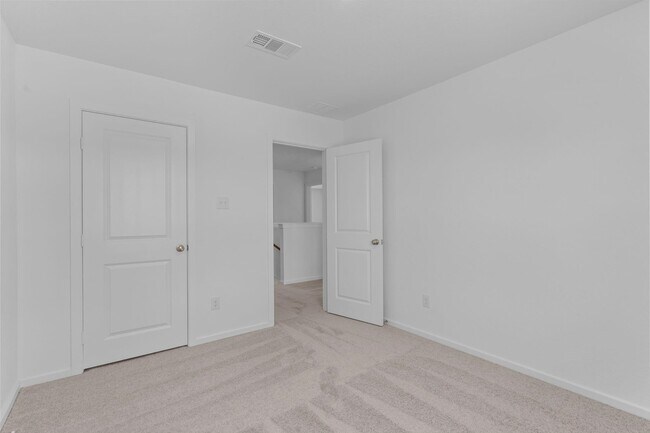 Building Photo - 24505 Red Hawthorn Trce