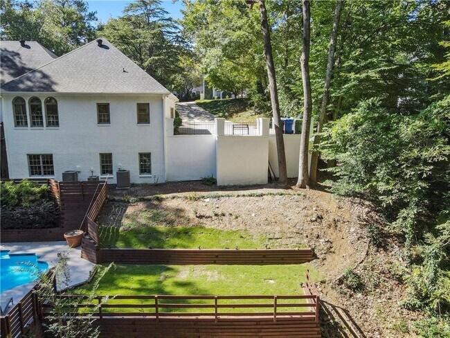 Building Photo - 4415 Northside Chase NW