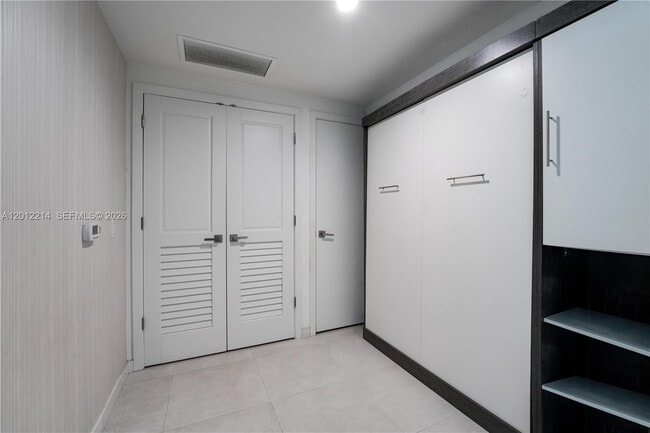 Building Photo - 1080 Brickell Ave