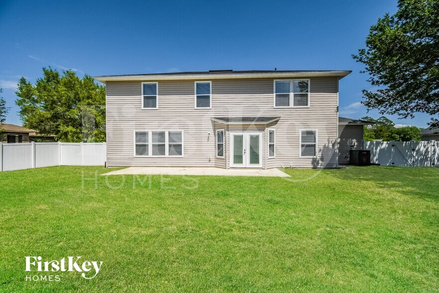 Building Photo - 9634 Hazel Lake Dr