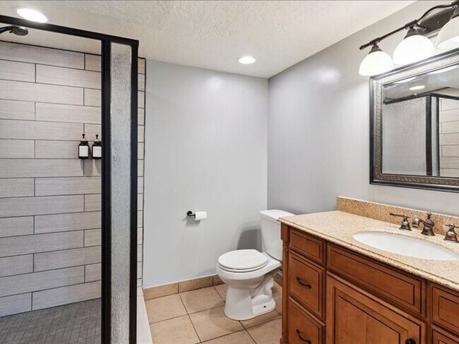 Building Photo - North Salt Lake Amazing 6 bed 3.5 bath family home