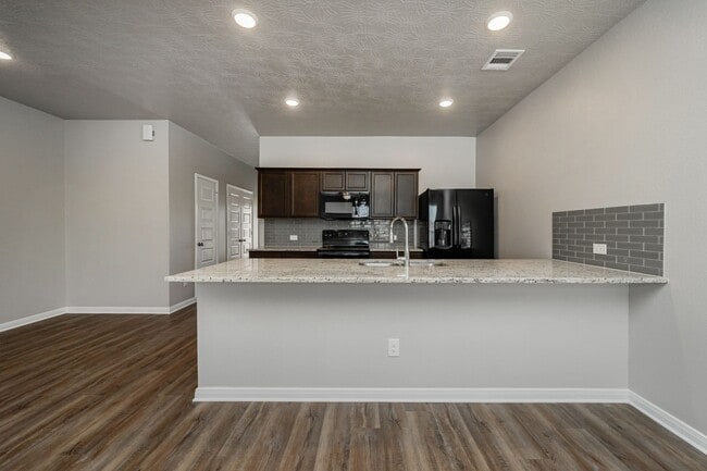 Building Photo - 1129 Trellis Pass