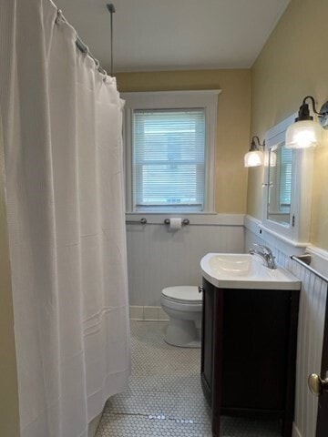 Building Photo - 93 Jewett St