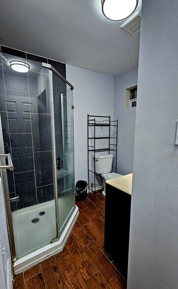 Building Photo - 3721 S Honore St