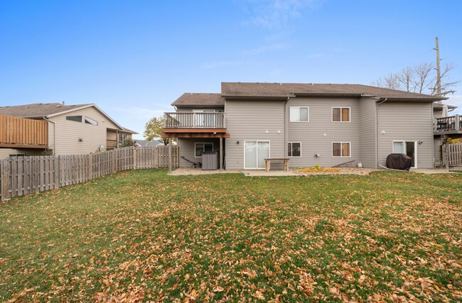 Building Photo - 1202 E 61st St