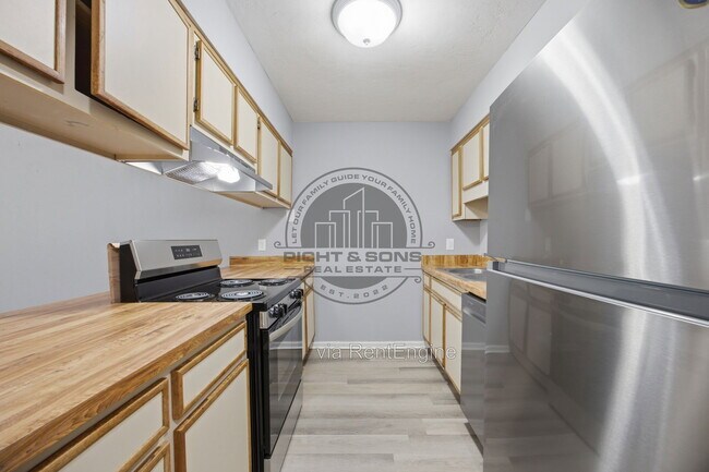 Building Photo - 1824 Seay Ct