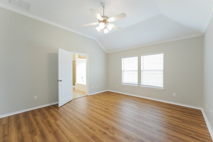 Building Photo - 17223 Verdant Willow Way