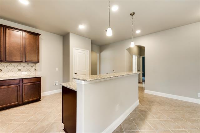 Building Photo - 800 Bird Creek Dr