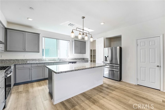 Building Photo - 14033 Zirconia Ln
