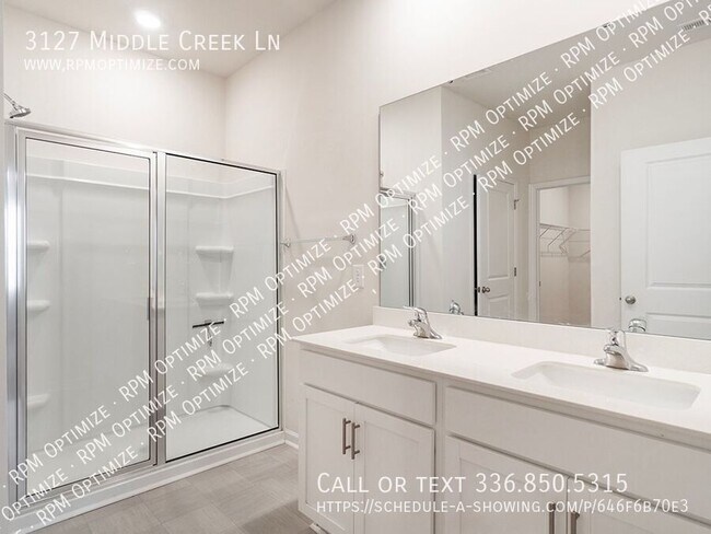 Building Photo - 3127 Middle Creek Ln