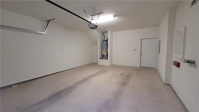 Building Photo - 12320 Maypole Bend