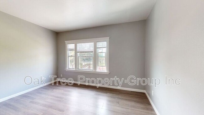 Building Photo - 4152 Brookdale Ave