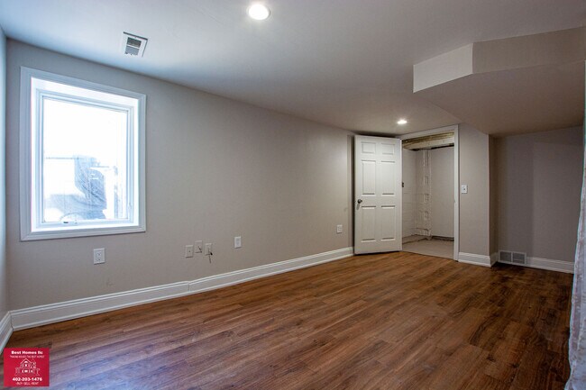 Building Photo - 3708 Ida St