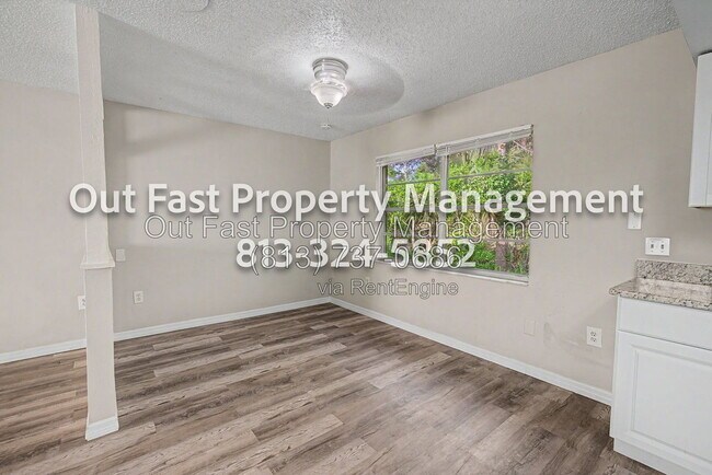 Building Photo - 1275 Sylvia Ave