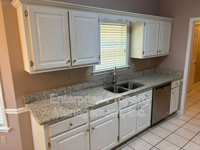 Building Photo - 4003 N Tonya Marie Cove
