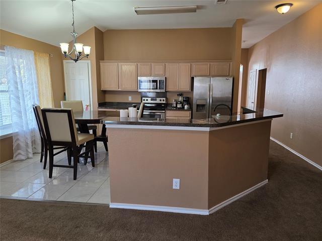 Building Photo - 5600 Creekhollow Dr