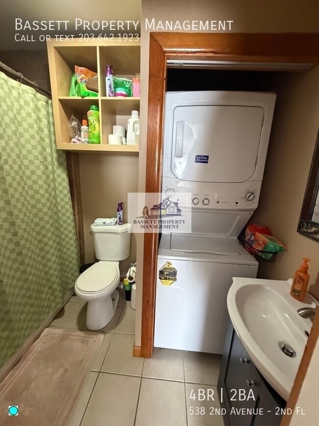 Building Photo - 538 2nd Ave