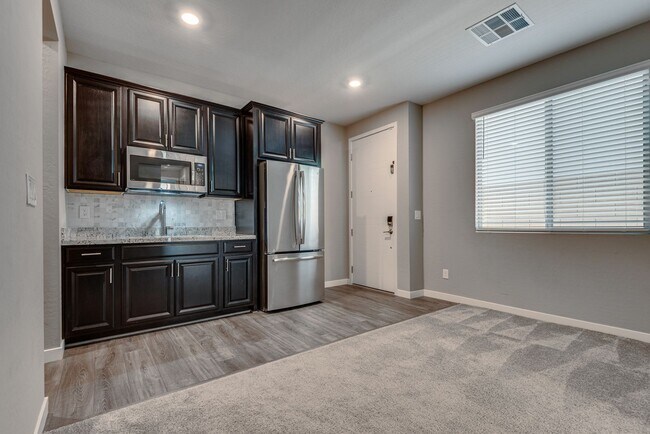 Building Photo - Luxury Summerlin North Home with Private Pool