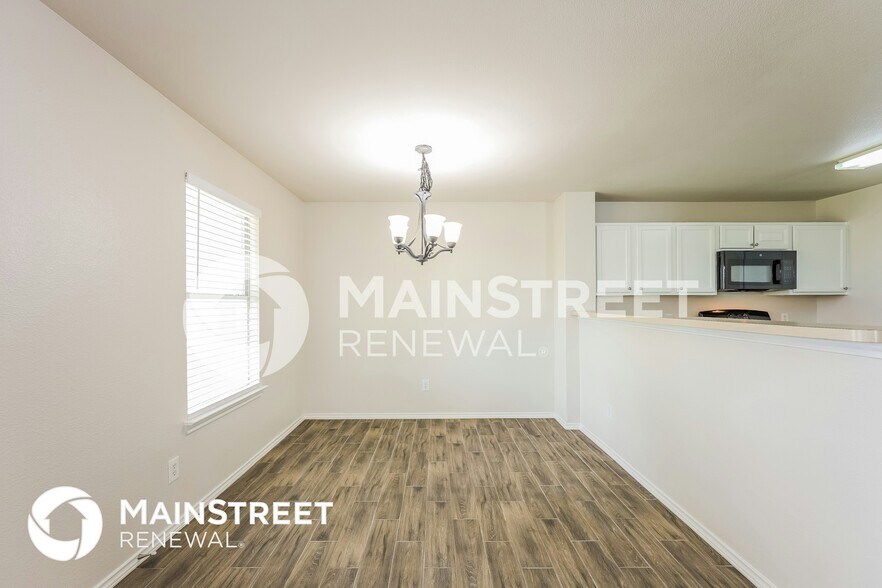 Building Photo - 6458 Candleview Ct