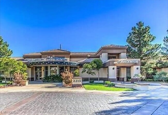 Building Photo - 8512 Desert Holly Dr