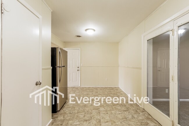 Building Photo - 3106 Jeanee Rd