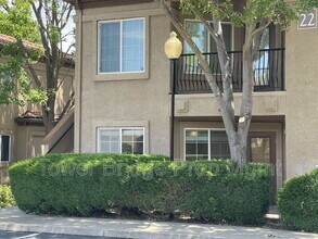 Building Photo - 4200 E Commerce Way