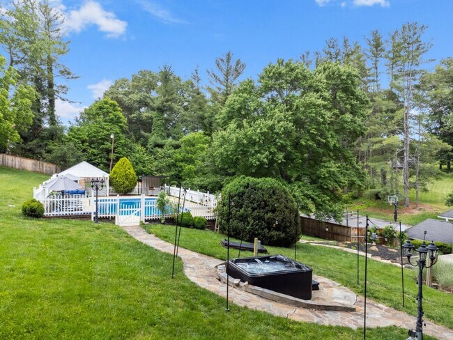 Building Photo - 75 State Rd 1441