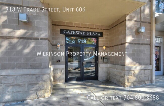 Building Photo - 718 W Trade St