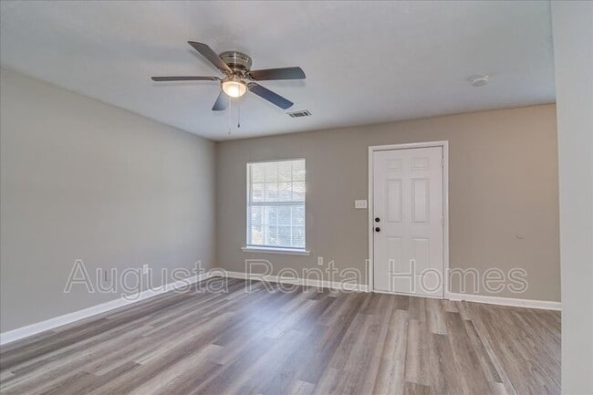 Building Photo - 3411 Princess Ct