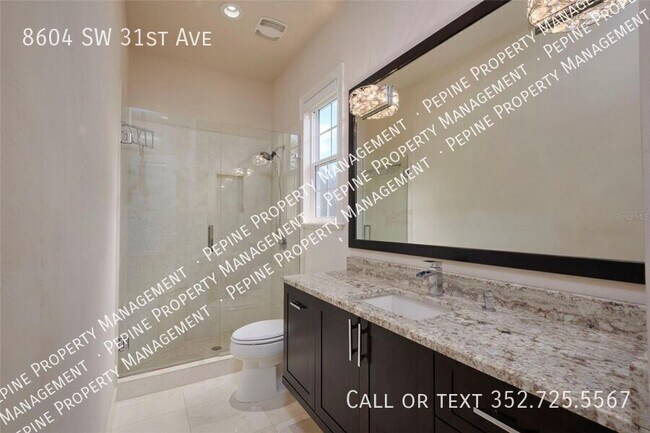 Building Photo - 8604 SW 31st Ave