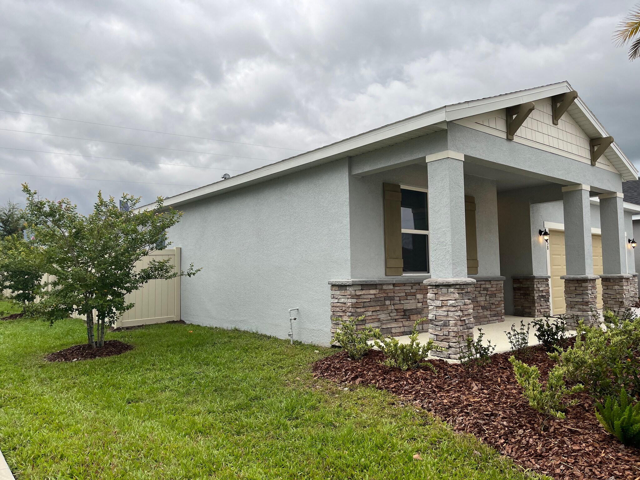 Building Photo - 1658 Blue Lagoon Cir