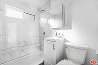 Building Photo - 317 S Kenmore Ave