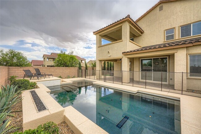 Building Photo - 5990 Viscaya Grv St